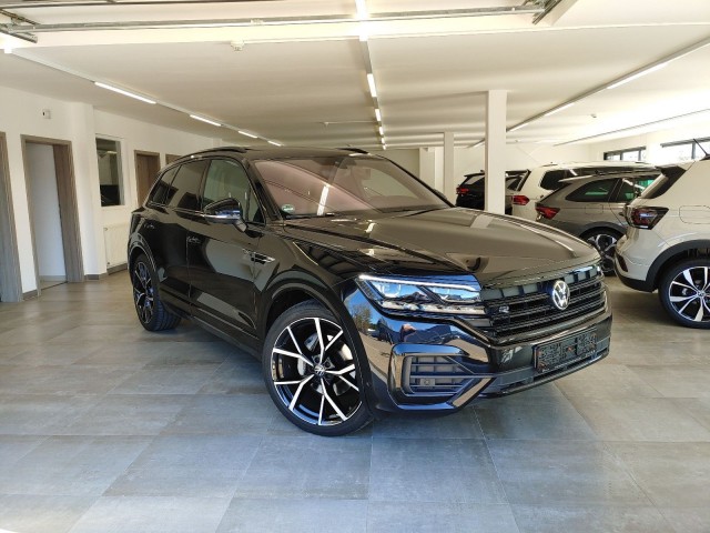 VOLKSWAGEN TOUAREG 3.0 TDI DSG R-LINE 4MOTION PANO-DAK/TREKHAAK/CAMERA/CARPLAY/ACC, Vortkamp Enschede, Enschede