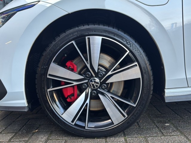 VOLKSWAGEN GOLF 1.4 TSI GTE EHYBRID PANO-DAK/IQ-LIGHTS/CAMERA/ACC/STOELVERW, Vortkamp Enschede, Enschede