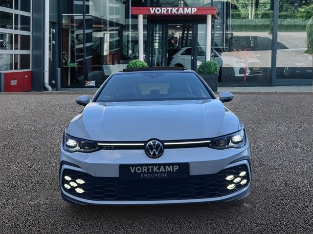 VOLKSWAGEN GOLF 1.4 TSI GTE EHYBRID PANO-DAK/IQ-LIGHTS/CAMERA/ACC/STOELVERW, Vortkamp Enschede, Enschede