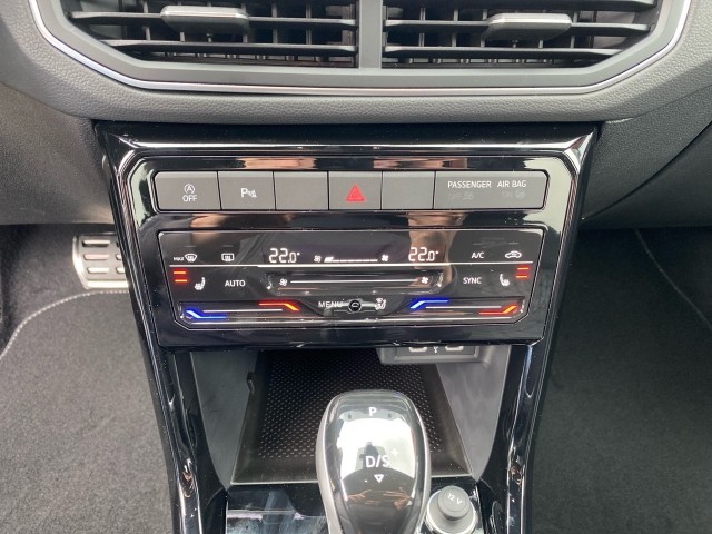 VOLKSWAGEN T-CROSS 1.5 TSI DSG R-LINE TREKHAAK/CAMERA/CARPLAY/ACC/STOELVERW, Vortkamp Enschede, Enschede