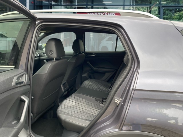 VOLKSWAGEN T-CROSS 1.5 TSI DSG R-LINE TREKHAAK/CAMERA/CARPLAY/ACC/STOELVERW, Vortkamp Enschede, Enschede