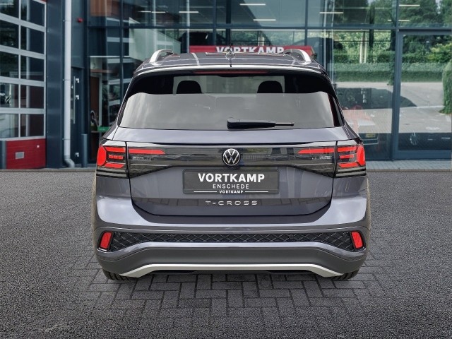 VOLKSWAGEN T-CROSS 1.5 TSI DSG R-LINE TREKHAAK/CAMERA/CARPLAY/ACC/STOELVERW, Vortkamp Enschede, Enschede