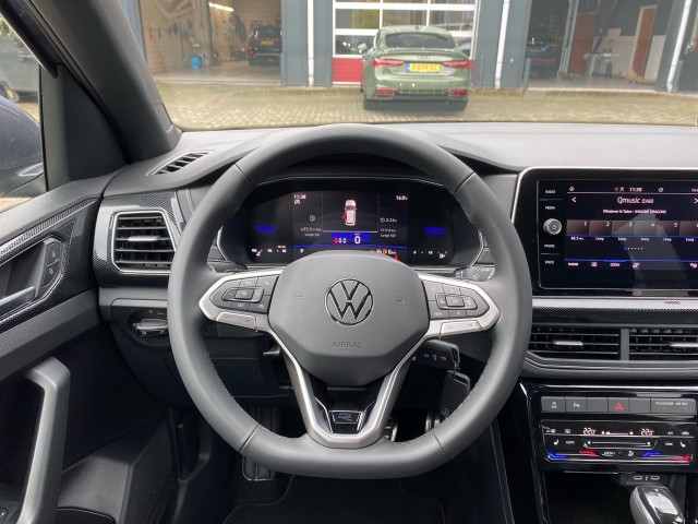 VOLKSWAGEN T-CROSS 1.5 TSI DSG R-LINE TREKHAAK/CAMERA/CARPLAY/ACC/STOELVERW, Vortkamp Enschede, Enschede