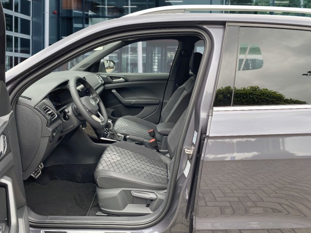 VOLKSWAGEN T-CROSS 1.5 TSI DSG R-LINE TREKHAAK/CAMERA/CARPLAY/ACC/STOELVERW, Vortkamp Enschede, Enschede