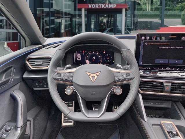 CUPRA LEON 1.5 E-HYBRID VZ , Vortkamp Enschede, Enschede