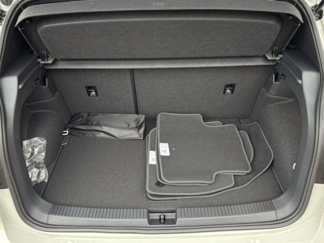 VOLKSWAGEN T-CROSS 1.0 TSI R-LINE , Vortkamp Enschede, Enschede