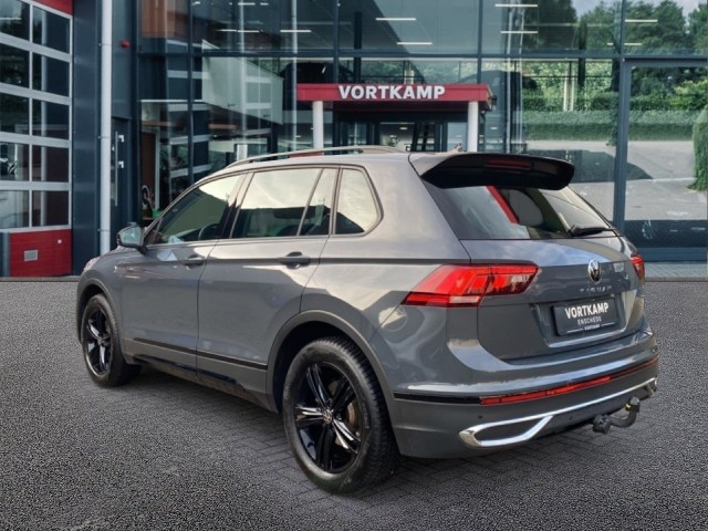 VOLKSWAGEN TIGUAN 1.5 TSI DSG Urban SPORT TREKHAAK/E-KLEP/ACC/NAVI/STOELVERW, Vortkamp Enschede, Enschede