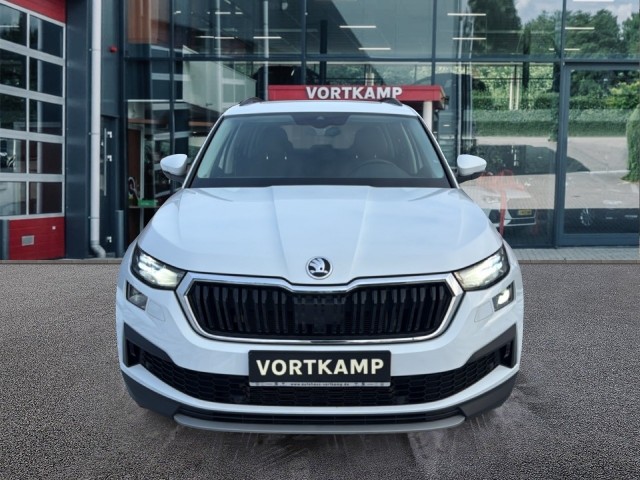 SKODA KODIAQ 2.0 TDI DSG AMBITION 4X4 TREKHAAK/CAMERA/PANO/ACC/STOEL+STUURVERW, Vortkamp Enschede, Enschede