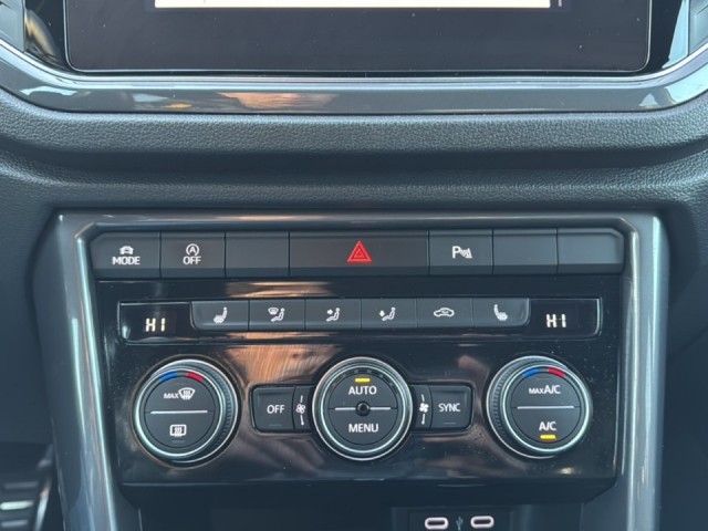 VOLKSWAGEN T-ROC 1.5 TSI DSG SPORT R-LINE CAMERA/ACC/ELEKKLEP/STOELVERW, Vortkamp Enschede, Enschede