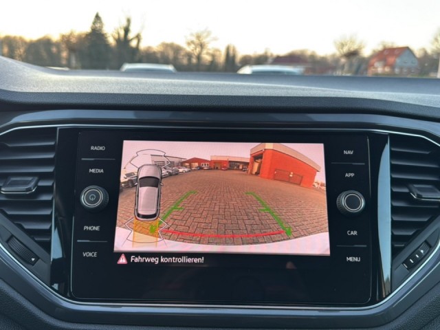 VOLKSWAGEN T-ROC 1.5 TSI DSG SPORT R-LINE CAMERA/ACC/ELEKKLEP/STOELVERW, Vortkamp Enschede, Enschede