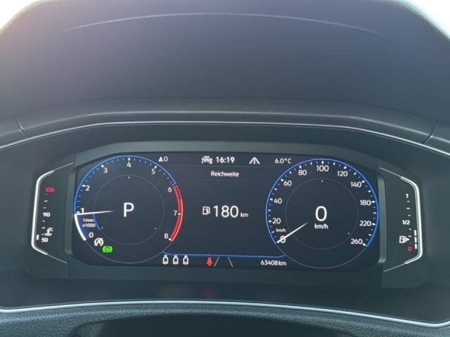 VOLKSWAGEN T-ROC 1.5 TSI DSG SPORT R-LINE CAMERA/ACC/ELEKKLEP/STOELVERW, Vortkamp Enschede, Enschede