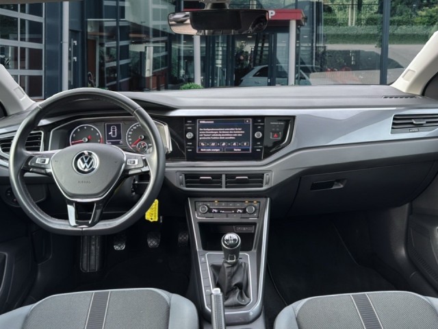 VOLKSWAGEN POLO 1.0 TSI HIGHLINE OPENDAK/ACC/STOELVERW/PDC/NAVI/CARPLAY, Vortkamp Enschede, Enschede