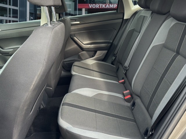 VOLKSWAGEN POLO 1.0 TSI HIGHLINE OPENDAK/ACC/STOELVERW/PDC/NAVI/CARPLAY, Vortkamp Enschede, Enschede