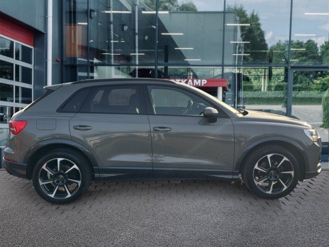 AUDI Q3 35 TDI ADVANCED ACC/PDC/ELEKKLEP/STOELVERW/NAVI, Vortkamp Enschede, Enschede