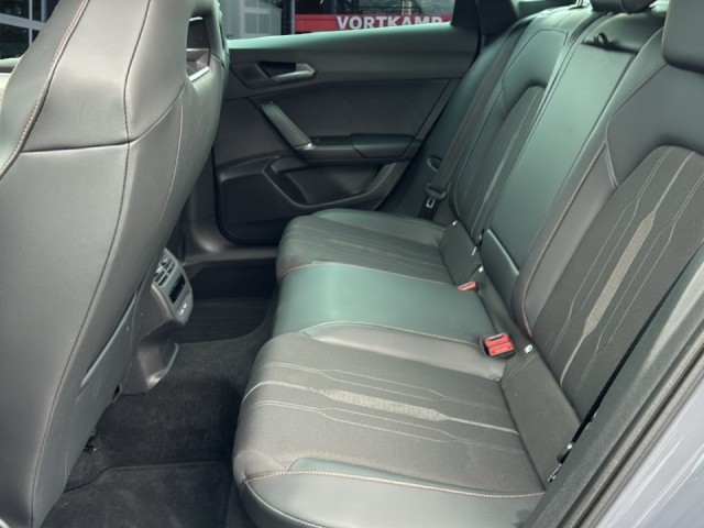 CUPRA LEON SPORTSTOURER 1.4 TSI DSG VZ E-HYBRID CAMERA/ACC/STOEL+STUURVERW/NAVI, Vortkamp Enschede, Enschede