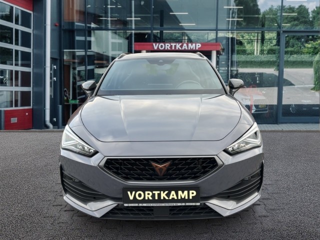 CUPRA LEON SPORTSTOURER 1.4 TSI DSG VZ E-HYBRID CAMERA/ACC/STOEL+STUURVERW/NAVI, Vortkamp Enschede, Enschede