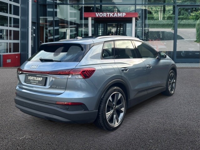AUDI Q4 40 E-TRON TREKHAAK/PANODAK/STOELVERW/PDC/NAVI/CARPLAY, Vortkamp Enschede, Enschede