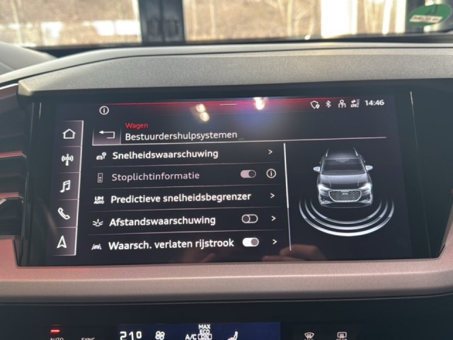 AUDI Q4 40 E-TRON TREKHAAK/PANODAK/STOELVERW/PDC/NAVI/CARPLAY, Vortkamp Enschede, Enschede