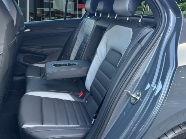 VOLKSWAGEN GOLF 1.5 TSI DSG GTE , Vortkamp Enschede, Enschede