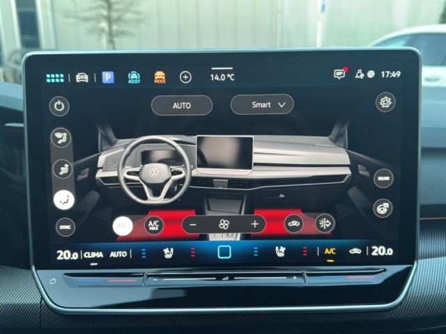 VOLKSWAGEN GOLF 1.5 TSI DSG GTE IQ/TREKHAAK/OPENDAK/CAMERA/HEADUPDIS/ACC, Vortkamp Enschede, Enschede