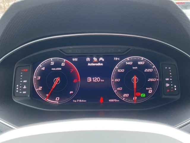 SEAT ARONA 1.0 TSI FR TREKHAAK/CAMERA/ACC/STOELVERW, Vortkamp Enschede, Enschede