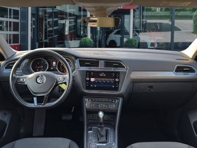 VOLKSWAGEN TIGUAN ALLSPACE 2.0 TDI 4MOTION PANO-DAK/CAMERA/ACC/ELEKKLEP/STOELVERW/NAVI, Vortkamp Enschede, Enschede