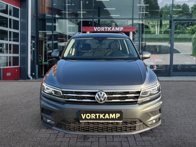 VOLKSWAGEN TIGUAN ALLSPACE 2.0 TDI 4MOTION PANO-DAK/CAMERA/ACC/ELEKKLEP/STOELVERW/NAVI, Vortkamp Enschede, Enschede