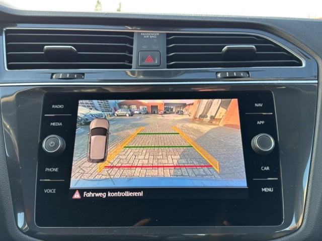 VOLKSWAGEN TIGUAN ALLSPACE 2.0 TDI 4MOTION PANO-DAK/CAMERA/ACC/ELEKKLEP/STOELVERW/NAVI, Vortkamp Enschede, Enschede