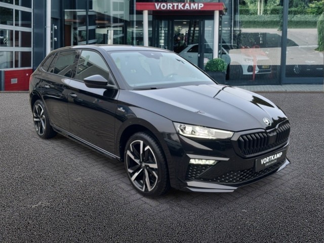 SKODA SCALA 1.5 TSI DSG MONTE CARLO TREKHAAK/CAMERA/STOEL+STUURVERW/GLAZENDAK, Vortkamp Enschede, Enschede