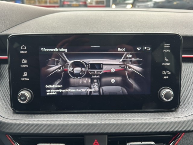 SKODA SCALA 1.5 TSI DSG MONTE CARLO TREKHAAK/CAMERA/STOEL+STUURVERW/GLAZENDAK, Vortkamp Enschede, Enschede