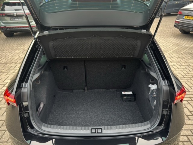 SKODA SCALA 1.5 TSI DSG MONTE CARLO TREKHAAK/CAMERA/STOEL+STUURVERW/GLAZENDAK, Vortkamp Enschede, Enschede