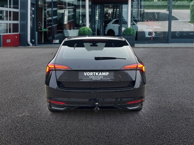 SKODA SCALA 1.5 TSI DSG MONTE CARLO TREKHAAK/CAMERA/STOEL+STUURVERW/GLAZENDAK, Vortkamp Enschede, Enschede