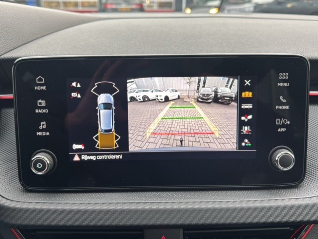 SKODA SCALA 1.5 TSI DSG MONTE CARLO TREKHAAK/CAMERA/STOEL+STUURVERW/GLAZENDAK, Vortkamp Enschede, Enschede