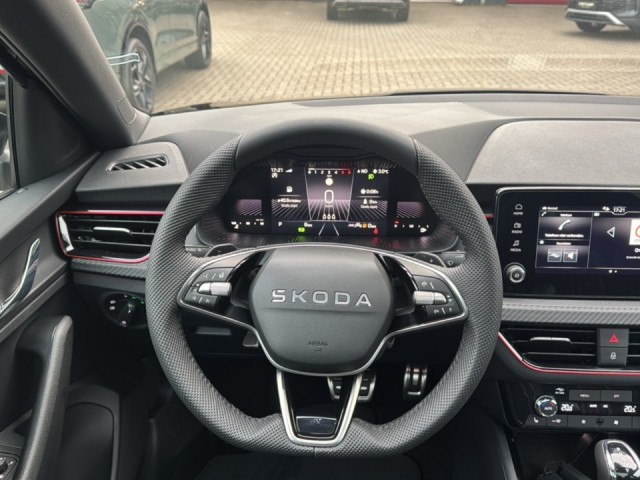 SKODA SCALA 1.5 TSI DSG MONTE CARLO TREKHAAK/CAMERA/STOEL+STUURVERW/GLAZENDAK, Vortkamp Enschede, Enschede