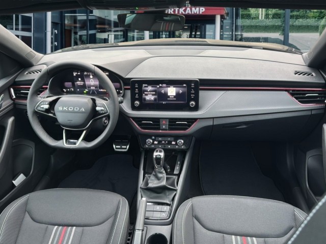 SKODA SCALA 1.5 TSI DSG MONTE CARLO TREKHAAK/CAMERA/STOEL+STUURVERW/GLAZENDAK, Vortkamp Enschede, Enschede