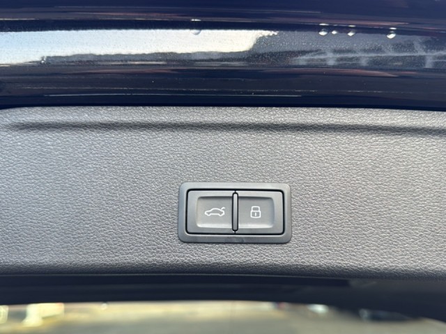 AUDI A4 40 TDI ADVANCED PANODAK/ELEKKLEP/CAMERA/ACC/STOELVERW, Vortkamp Enschede, Enschede