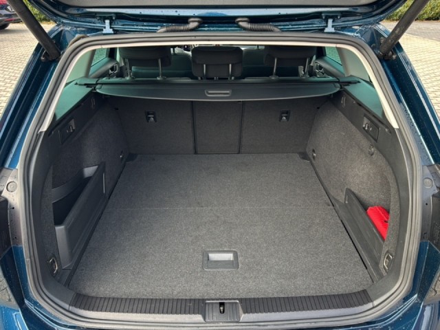 VOLKSWAGEN PASSAT VARIANT 1.4 TSI DSG GTE PANODAK/360CAM/ELEKKLEP/DYNAUDIO/ACC/STOELVERW, Vortkamp Enschede, Enschede