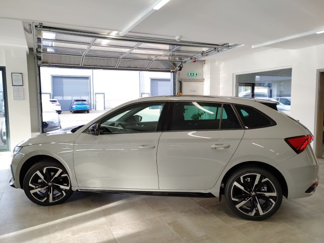 SKODA SCALA 1.0 TSI DSG MONTE CARLO TREKHAAK/CAMERA/GLAZENDAK/STOEL+STUURVERW, Vortkamp Enschede, Enschede