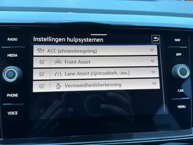 VOLKSWAGEN T-CROSS 1.5 TSI DSG STYLE R-LINE CAMERA/ACC/STOELVERW, Vortkamp Enschede, Enschede