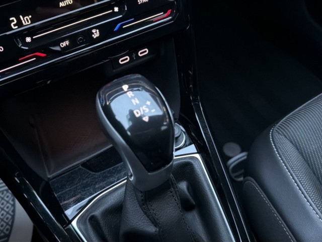 VOLKSWAGEN T-CROSS 1.5 TSI DSG STYLE R-LINE CAMERA/ACC/STOELVERW, Vortkamp Enschede, Enschede