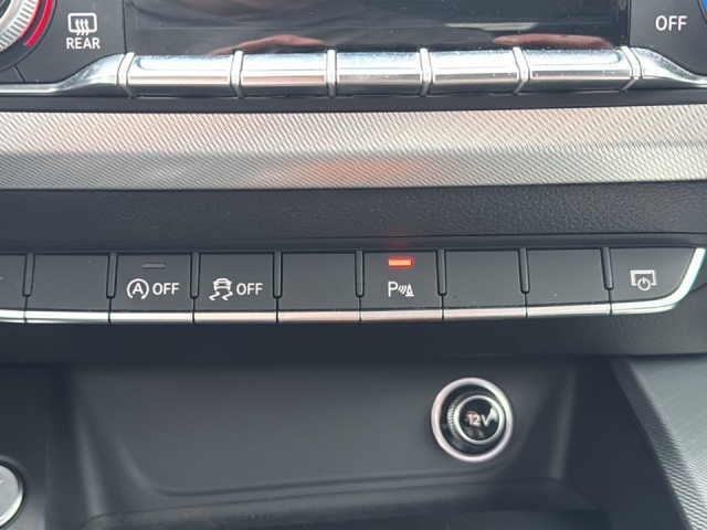 AUDI A4 1.4 TFSI SPORT CRUISE/ELEKKLEP/PDC/STOELVERW/NAVI, Vortkamp Enschede, Enschede