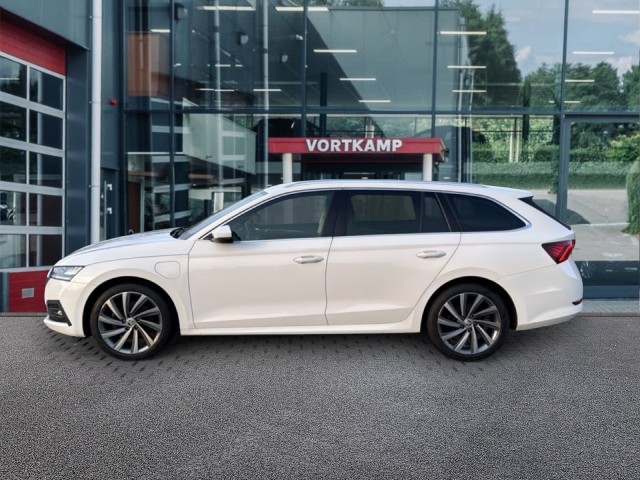 SKODA OCTAVIA 1.4 TSI STYLE IV ACC/PDC/STOELVERW/NAVI/MEM, Vortkamp Enschede, Enschede