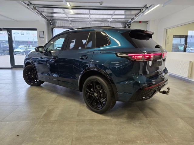 VOLKSWAGEN TIGUAN 1.5 TSI e-HYBRID 272 PK R-LINE PANO-DAK/TREKHAAK/HUD/E-KLEP, Vortkamp Enschede, Enschede