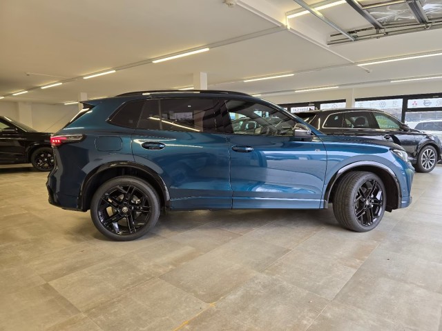 VOLKSWAGEN TIGUAN 1.5 TSI e-HYBRID 272 PK R-LINE PANO-DAK/TREKHAAK/HUD/E-KLEP, Vortkamp Enschede, Enschede