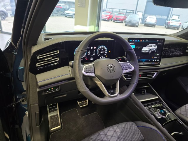 VOLKSWAGEN TIGUAN 1.5 TSI e-HYBRID 272 PK R-LINE PANO-DAK/TREKHAAK/HUD/E-KLEP, Vortkamp Enschede, Enschede