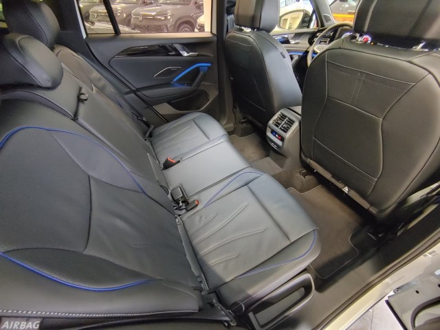 VOLKSWAGEN TIGUAN 1.5 TSI e-HYBRID 272 PK R-LINE PANO-DAK/CAMERA/TREKHAAK/HUD/LEDER/MEMORY, Vortkamp Enschede, Enschede