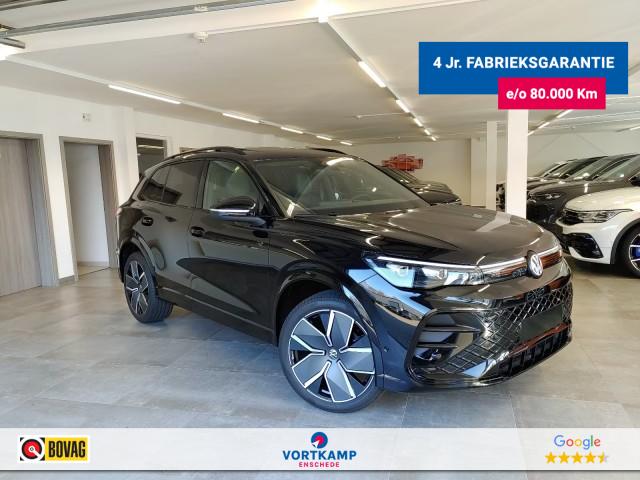 VOLKSWAGEN TIGUAN 1.5 eTSI R-LINE LEDER/PANO-DAK/TREKHAAK/CAMERA/ACC, Vortkamp Enschede, Enschede