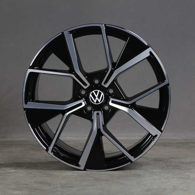 VOLKSWAGEN TIGUAN 1.5 eTSI R-LINE LEDER/PANO-DAK/TREKHAAK/CAMERA/ACC, Vortkamp Enschede, Enschede