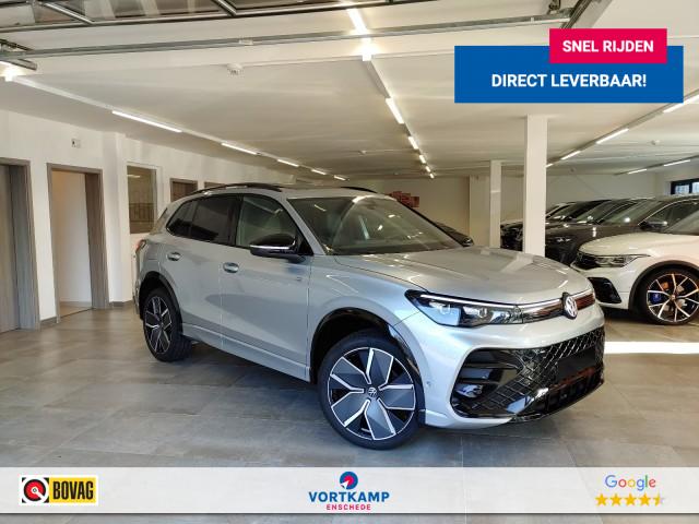 VOLKSWAGEN TIGUAN 1.5 eTSI R-LINE LEDER/PANO-DAK/TREKHAAK/CAMERA/HUD/ACC, Vortkamp Enschede, Enschede