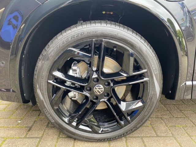 VOLKSWAGEN TIGUAN 1.5 ETSI 110 KW R-LINE , Vortkamp Enschede, Enschede